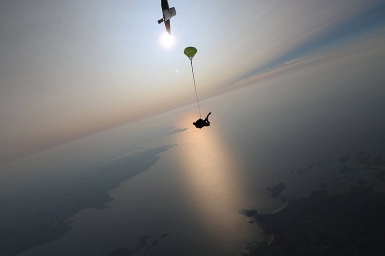 saut-parachute-bretagne